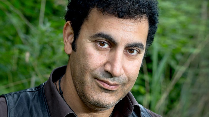 Mohammed Benzakour, schrijver, journalist, socioloog en imker | Foto: Maartje Geels